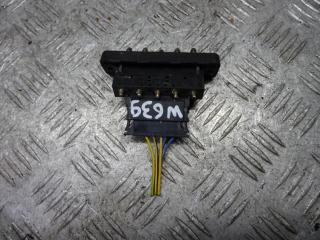 выключатель концевой (концевик) Mercedes-Benz Vito W639 2007, 2.2 л., бензин, 6398200254