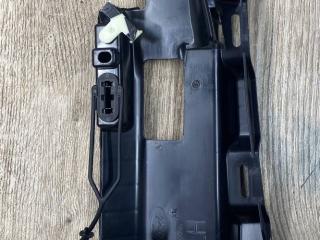 пластик Ford Mustang 6 поколение S550 2017, 5.0 л., бензин, АКПП, FR3B63243C03