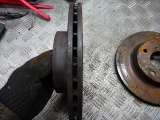 диск тормозной передний Suzuki Liana 1 поколение 2003, 1.6 л., бензин