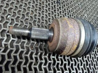 полуось передняя правая (приводной вал, ШРУС) Volkswagen Transporter T5 2005, 2.5 л., дизель, АКПП, микроавтобус