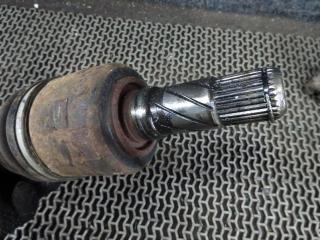 полуось передняя левая (приводной вал, ШРУС) Kia Sorento 1 поколение 2005, 2.5 л., дизель, МКПП, внедорожник 5 дв.