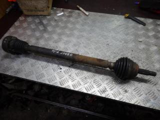 полуось передняя правая (приводной вал, ШРУС) Volkswagen Polo 3 поколение 1998, 1.6 л., бензин, МКПП, хетчбэк 5 дв.