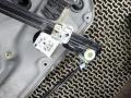стеклоподъемник электрический передний правый Volkswagen Golf 3 поколение 1999, 1.6 л., бензин, МКПП, универсал, 119811104 - фото №9