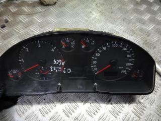 щиток приборов (приборная панель) Audi A6 4B/C5 2000, 2.5 л., дизель, МКПП, универсал, 4B0919881