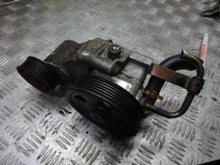 насос гидроусилителя руля Ford Focus 1 поколение [рестайлинг] 2003, 1.6 л., бензин, МКПП, универсал, 2S413A696AA