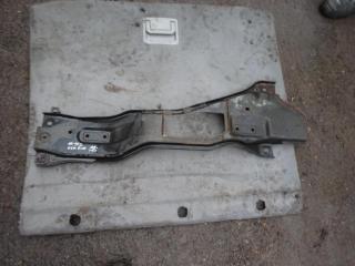 балка подвески передняя (подрамник) Kia Rio 1 поколение 2001, 1.5 л., бензин, МКПП, универсал