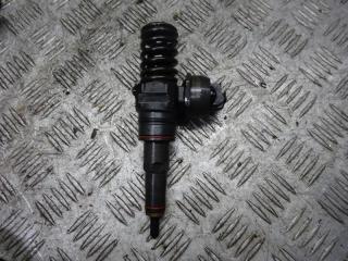 форсунка Volkswagen Golf 3 поколение 2000, 1.9 л., дизель, 038130073AQ