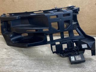 Крепление бампера переднего Porsche Macan 1 поколение 2018, 3.0 л., бензин, АКПП, полный привод, правый руль, 95B807483