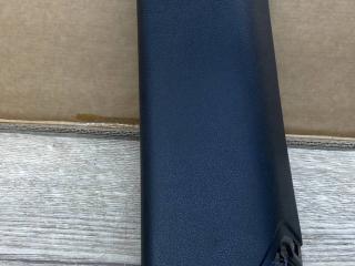 обшивка стойки центральной правой Porsche Macan 1 поколение 2018, 3.0 л., бензин, АКПП, полный привод, правый руль, 95B867288