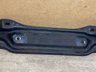 кронштейн (крепление) Porsche Macan 1 поколение 2018, 3.0 л., бензин, АКПП, полный привод, правый руль, 8R0804813