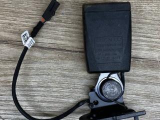 замок ремня безопасности Porsche Macan 1 поколение 2018, 3.0 л., бензин, АКПП, полный привод, правый руль, 95B857754