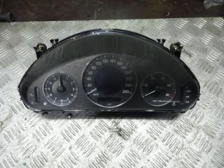 щиток приборов (приборная панель) Mercedes-Benz E-Класс W211/S211 2004, A2115402311
