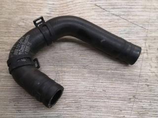 патрубок радиатора Porsche Macan 1 поколение 2018, 3.0 л., бензин, АКПП, полный привод, правый руль, 95B121049K