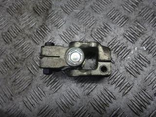 рулевой карданчик Mercedes-Benz Vario W670 1999