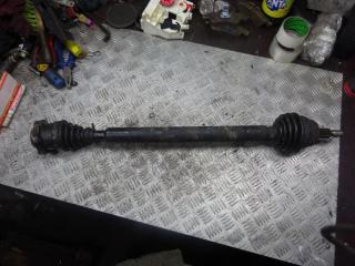 полуось передняя правая (приводной вал, ШРУС) Volkswagen Golf 4 поколение 2001, 1.6 л., бензин