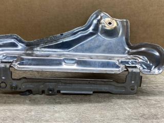 тепловой экран моторного отсека Porsche Macan 1 поколение 2018, 3.0 л., бензин, АКПП, полный привод, правый руль, 94611133830