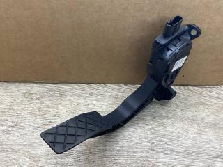 педаль Porsche Macan 1 поколение 2018, 3.0 л., бензин, АКПП, седан, полный привод, правый руль, 8K1723523A