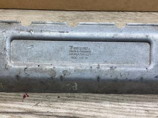 тепловой экран моторного отсека Porsche Macan 1 поколение 2018, 3.0 л., бензин, АКПП, полный привод, правый руль, 95B121557A