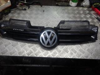 решетка радиатора Volkswagen Golf 5 поколение 2007, 1K0853655A