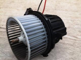 моторчик печки Porsche Macan 1 поколение 2018, 3.0 л., бензин, АКПП, полный привод, правый руль