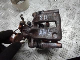 суппорт задний правый Audi A4 B5 1995