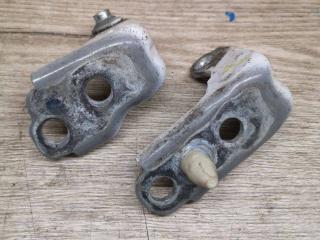 петля двери Ford Mustang 6 поколение S550 2017, 5.0 л., бензин, АКПП