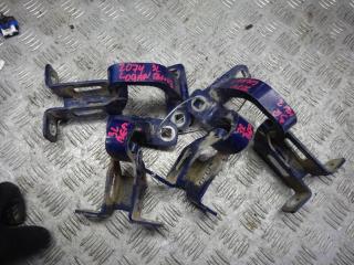 петля крышки багажника Dacia Logan 1 поколение [рестайлинг] 2009, 1.4 л., бензин, МКПП, универсал