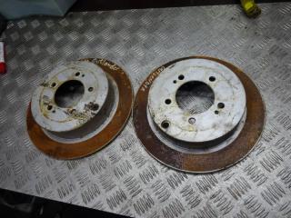 диск тормозной задний Mitsubishi Outlander 2 поколение 2008, 2.2 л., дизель, МКПП, внедорожник 5 дв.