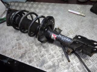 стойка передняя левая Nissan Qashqai 1 поколение 2007, 2.0 л., дизель, АКПП, внедорожник 5 дв.