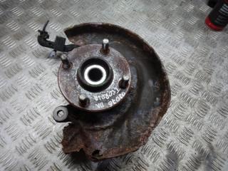 ступица передняя левая Toyota Corolla 8 поколение (E110) 1999, 1.6 л., бензин, МКПП, хетчбэк 5 дв.