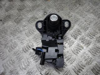 кнопка открытия багажника Mitsubishi Carisma 1 поколение [рестайлинг] 2001, 1.9 л., дизель, МКПП, хетчбэк 5 дв.