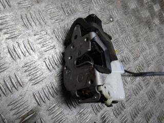 замок двери передней левой Opel Astra J [рестайлинг] 2013, 1.7 л., дизель, МКПП, универсал, 13579522