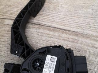 педаль Porsche Macan 1 поколение 2015, 3.0 л., дизель, 8K1723523A