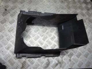 воздухозаборник Volkswagen Touareg 1 поколение 2005, 2.5 л., дизель, АКПП, внедорожник 5 дв., 7L6117335A