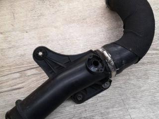 патрубок интеркулера Porsche Macan 1 поколение 2015, 3.0 л., дизель, 8K0145673