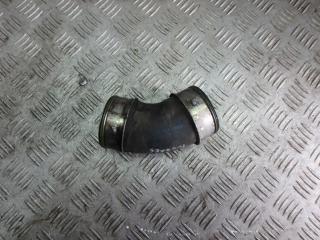 патрубок интеркулера Volkswagen Touareg 1 поколение 2005, 2.5 л., дизель, АКПП, внедорожник 5 дв., 7L6145967B