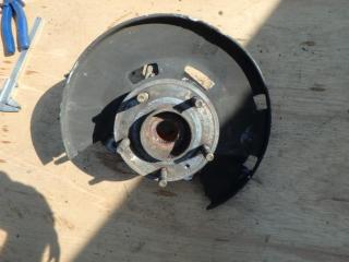 ступица передняя левая Opel Astra J [рестайлинг] 2013, 1.7 л., дизель, МКПП, универсал