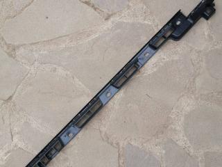 Кронштейн накладки на порог прав. Porsche 2023, 2.9 л., бензин, АКПП, 95B853558C