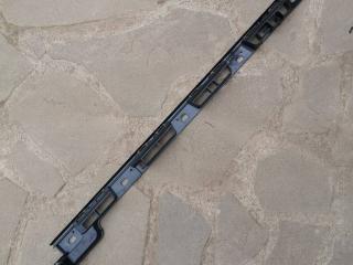 Кронштейн накладки на порог лев. Porsche 2023, 2.9 л., бензин, АКПП, 95B853557B