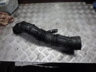 патрубок (трубопровод, шланг) Volvo V40 1 поколение 1999, 30899803