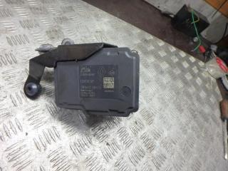 блок ABS Renault Megane 3 поколение [2-й рестайлинг] 2015, 1.6 л., бензин, МКПП, хетчбэк 5 дв., 476605296R