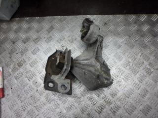 кронштейн (крепление) Nissan Qashqai J10 [рестайлинг] 2011, 1.5 л., дизель, МКПП, внедорожник 5 дв., DD131011