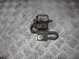 петля двери Volkswagen Passat B5 [рестайлинг] 2004, 2.5 л., дизель, АКПП, универсал, 4B0831412B