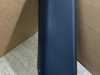 обшивка стойки центральной левой Porsche Macan 1 поколение 2015, 3.0 л., дизель, 95B867287