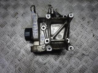 кронштейн компрессора кондиционера Land Rover Freelander 1 поколение 2000, 1.8 л.