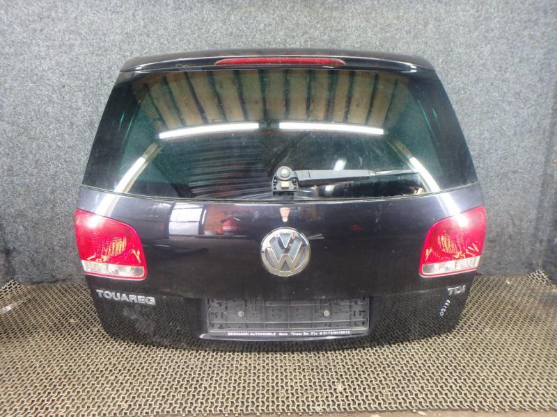 крышка багажника (дверь 3-5) Volkswagen Touareg 1 поколение 2005, 2.5 л., дизель, АКПП, внедорожник 5 дв. - фото №1