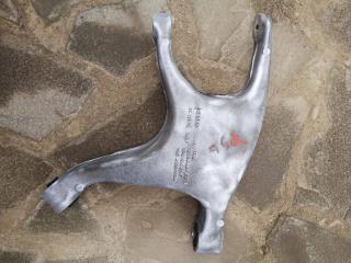 рычаг задний левый Porsche Macan 1 поколение 2016, 3.0 л., дизель, АКПП, 8R0505311F