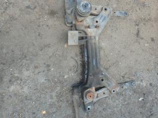 балка подвески передняя (подрамник) Volkswagen Golf 3 поколение 1995, 1.8 л., бензин, АКПП, хетчбэк 5 дв.