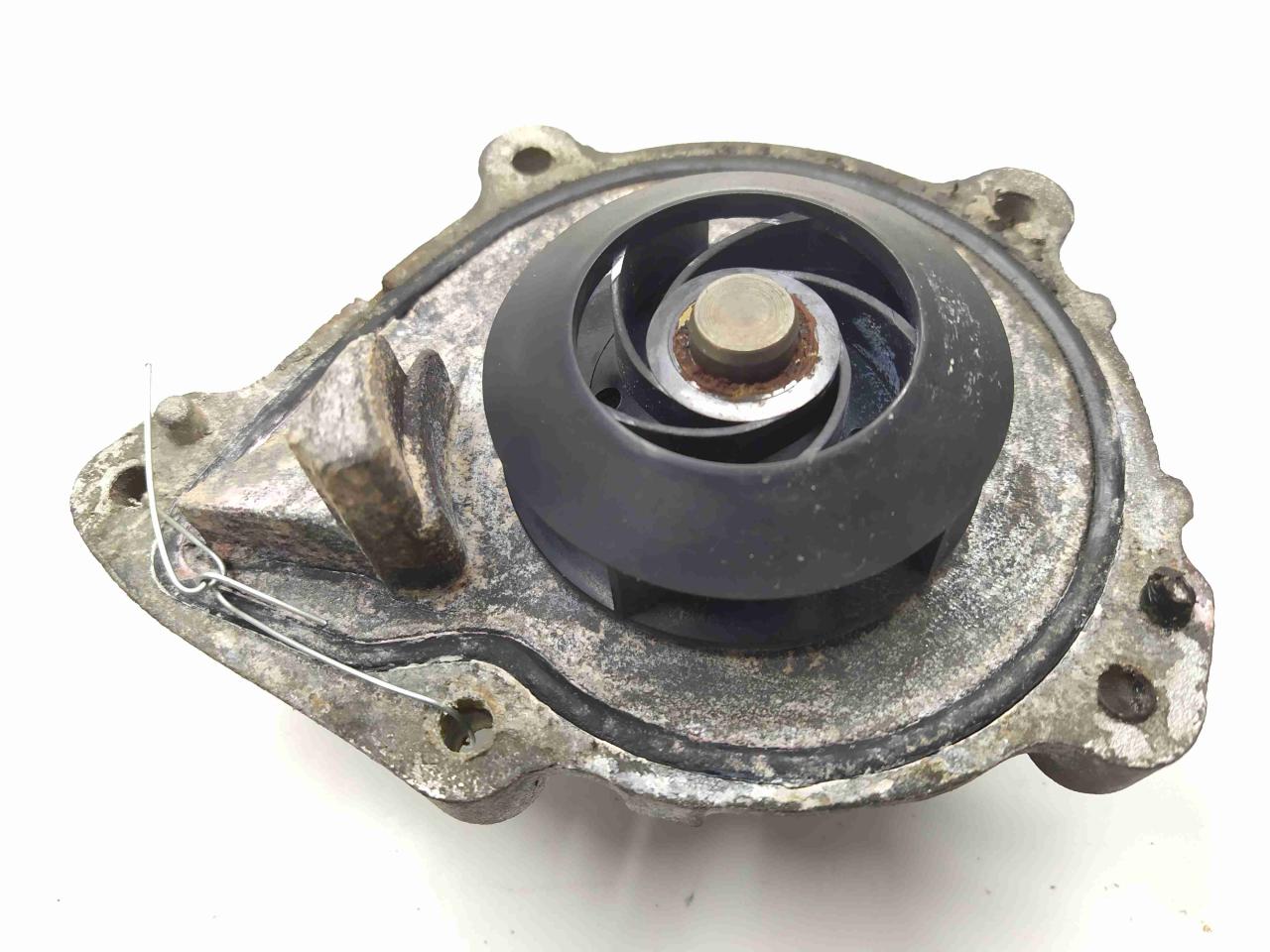 помпа BMW 1 серия F20/F21 2012, 1.6 л., Ti, бензин, АКПП, задний привод, 11517648827, 7648827 - фото №1