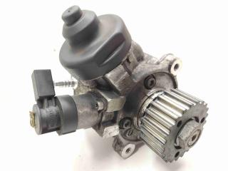 ТНВД Skoda Octavia 2 поколение (A5) [рестайлинг] 2013, 1.6 л., TD, дизель, МКПП, передний привод, 0445010537, 04L130755D, 0928400768